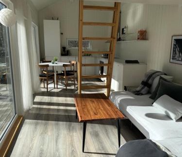 Vastra Torup House | Cabin in the forest with Spa bath