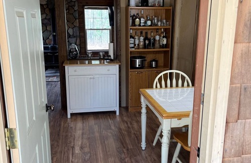 Crawford County Cabin | CABIN IN THE WOODS 3-2, Sleeps 8, 10 acres, pet friendly close to ORV trails!