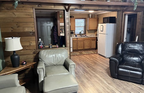 Crawford County Cabin | CABIN IN THE WOODS 3-2, Sleeps 8, 10 acres, pet friendly close to ORV trails!