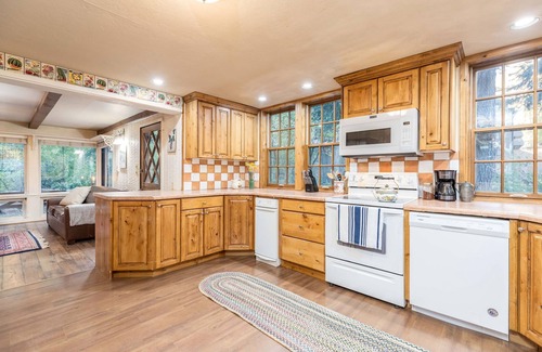 Snowbird House | Cabin Located on Big Cottonwood Canyon River