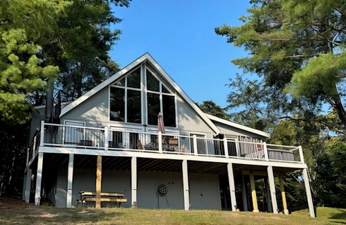 The Woods Cabin | Cabin on Golf Course with Hot Tub, Fire Pit, Mountain and Lake Views
