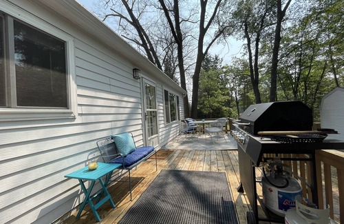Atlanta Cottage | Cabin on the lake orv’s and campers welcome!