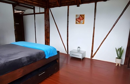Calima Hotel | Cabin on the Shores of Lake Nature & Fun
