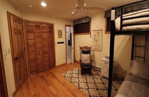 Hendersonville Cabin | Cabin: Updated Mountain Lakefront; Hiking, Canoeing, Fishing, For the whole family