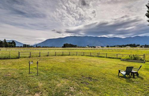 Columbia Falls House | Cabin with Porch and View about 19 Mi to West Glacier