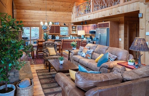 Cherokee Cabin | Cabin With Views, Hot Tub, Minutes From Downtown, Bryson City NC