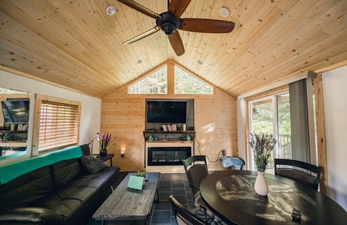Port Angeles Cabin | Cabin - Wood Nestled King Cabin Near Olympic National Park