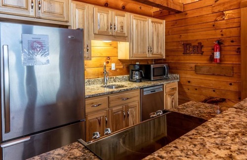 Ponca Condo | Cabin X w/Hot Tub & Beautiful Views