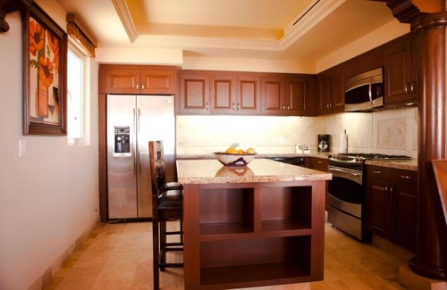 Paraiso Escondido Villa | Cabo San Lucas 3 Bedroom Villa Sleeps 10