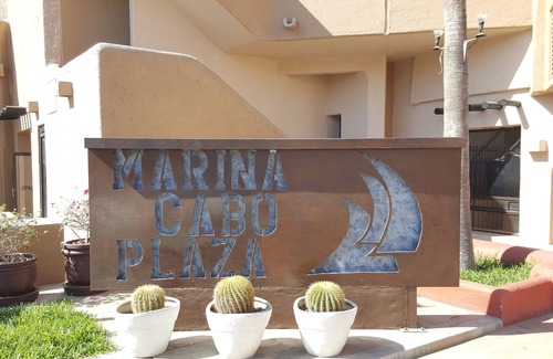 Centro Condo | Cabo San Lucas Marina Studio Suite - Great Location & Views!