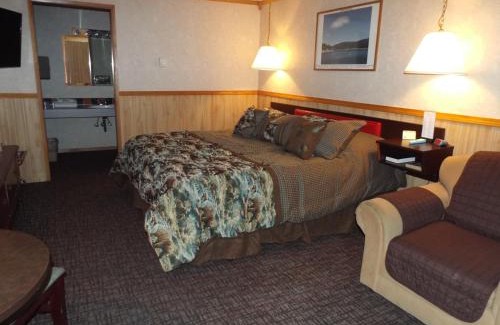 Libby Hotel | Caboose Motel