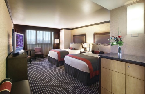 Jackpot Hotel | Cactus Petes Resort Casino & Horseshu Hotel