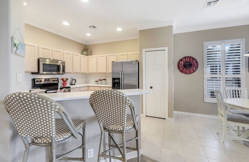 Tropical Cove House | Caddie's Cabin at Lexington CC Golf Village