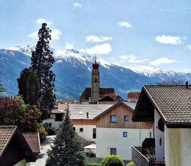 Parcines Bed & Breakfast | Café Rudi Living