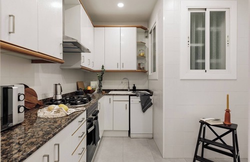 Sants Apartment | Cahuita - 2 bedrooms and office in Sants