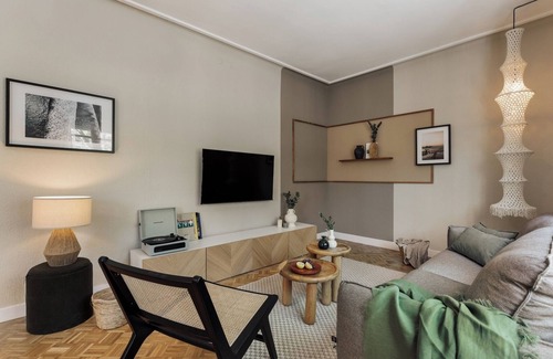 Sants Apartment | Cahuita - 2 bedrooms and office in Sants