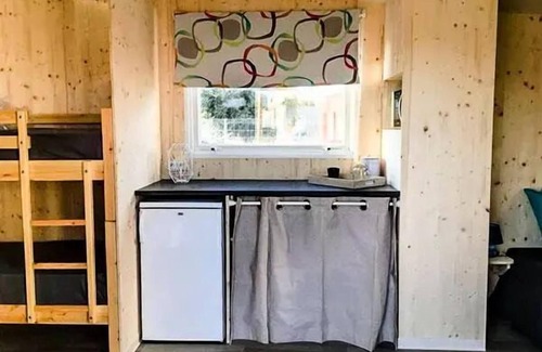 Bize-Minervois House | Cahute des randonneurs 18m² - 2 bedrooms - no bathroom 5 people