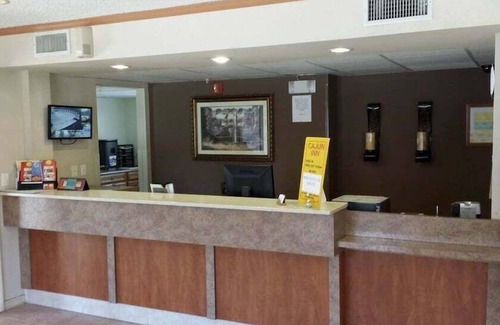 Shreveport Hotel | Cajun Inn
