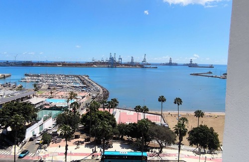 Las Palmas de Gran Canaria Apartment | Calandria 10 Floor,10 People,10 Views