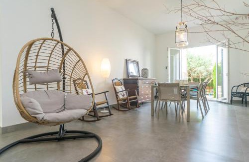 S'Illot-Cala Morlanda Ski Chalet | Cala Rafalino