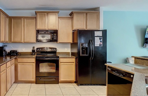 Calabria House | Calabria Villa Near Disney - Pool - Game Room