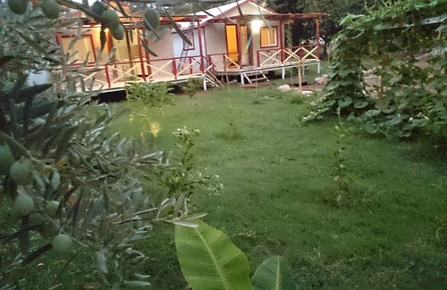 Avlana Cabin | Calba Garden House