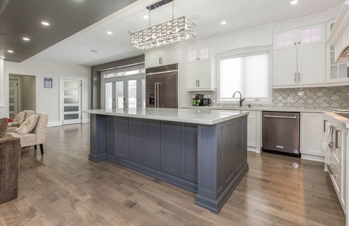 Caledon House | Caledon Village Country Estate ~ Large Groups ~ Fireplaces ~ Fire Pit
