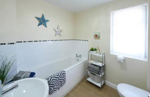 Saltcoats Apartment | Caledonia by the Sea