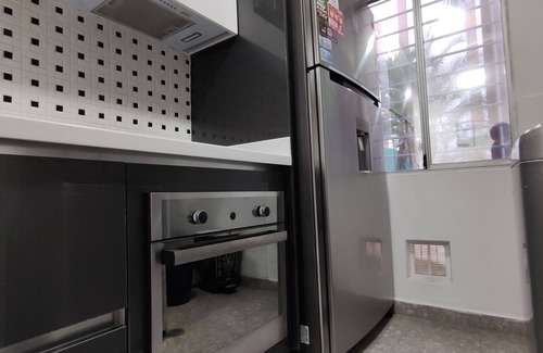 Menga Apartment | Cali Breeze