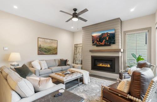 Lenoir House | Calicozy