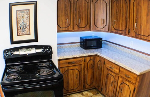 Brighton Heights House | California Ave Quarters | Newly Renovated 2BR Home