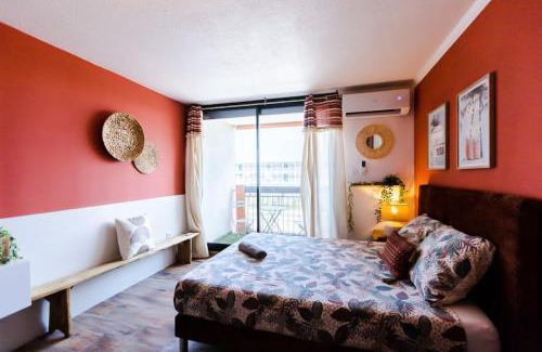 Costieres Apartment | California - Clim Parking