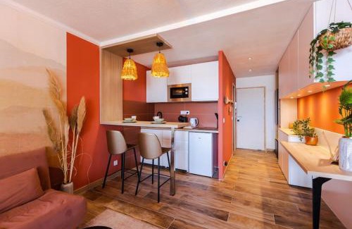 Costieres Apartment | California - Clim Parking