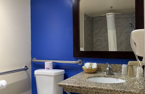 West Park Community Hotel | California Inn and Suites Bakersfield