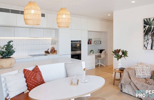 Balgowlah Heights Apartment | California Styled 2 bedroom flat near Manly