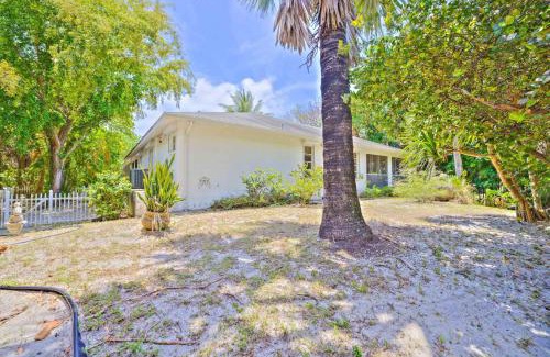 Sanibel House | Calinda South Home