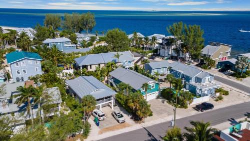 Anna Maria House | Called In Sic