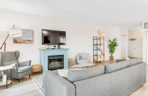 Westport Apartment | Calm At The Coast