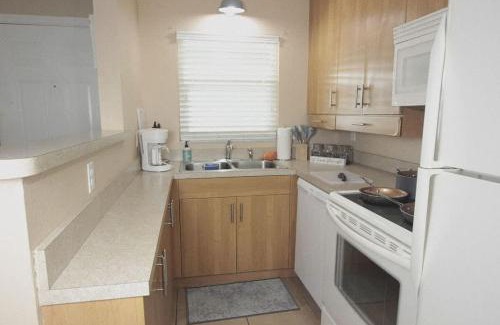 Arlington Park Apartment | Calm Japandi Retreat with Patio Near Downtown