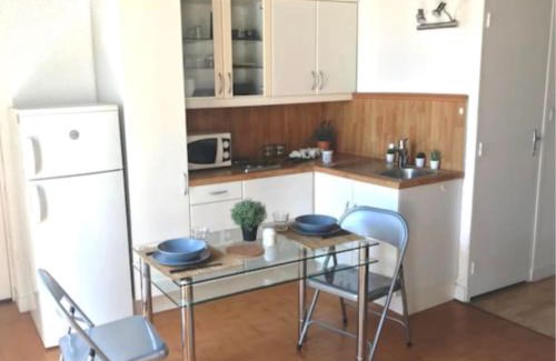 Bellecour - Hotel Dieu Apartment | Calm Lyon Studio 4 people Jacobins-Bellecour