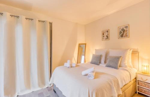 Vitry-sur-Seine Apartment | Calme, Paris, Tram 9mim, RER C 15min - Genius