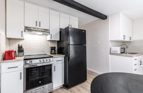 Arlington Heights House | Calmont Guest House