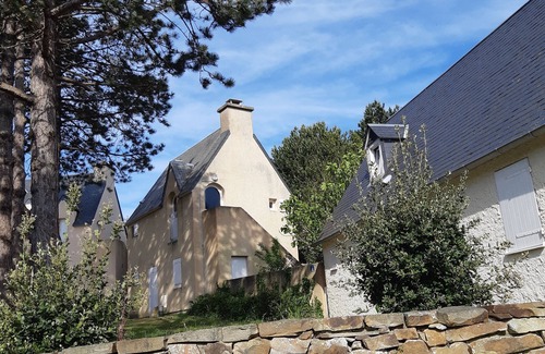 Barneville-Carteret House | Calmos Cottage, between dunes and beach