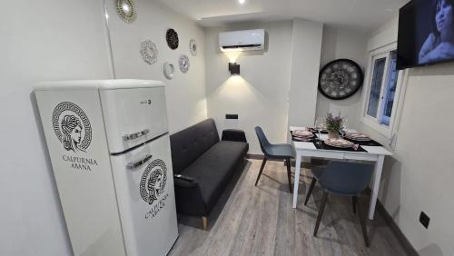 Ourense Apartment | Calpurnia Abana