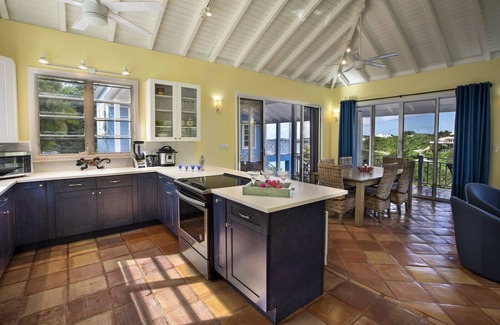Estate Frenchman Bay Villa | CalypsoBlu - Beautiful views of Morningstar Beach and the cruise ships entering and leaving port!
