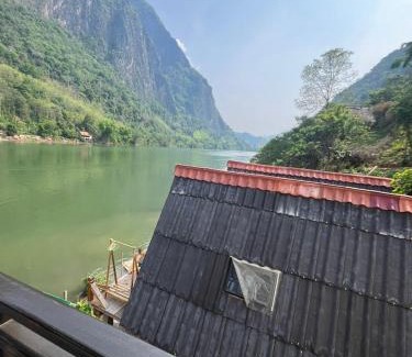 Nong Khiaw House | Cam u view Guest House