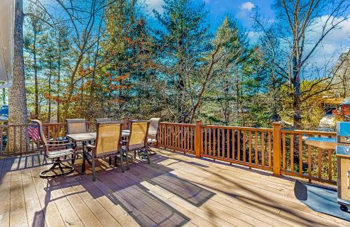 Lake Junaluska House | Camak Guesthouse - Upper Unit