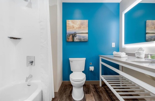 Mount Pleasant Hotel | Cambria Hotel Mount Pleasant – Charleston