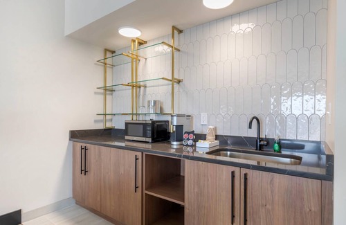 Rehoboth Beach Hotel | Cambria Hotel Rehoboth Beach