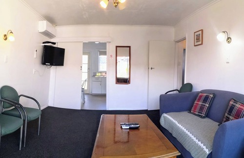 Cambridge Hotel | Cambrian Lodge Motel